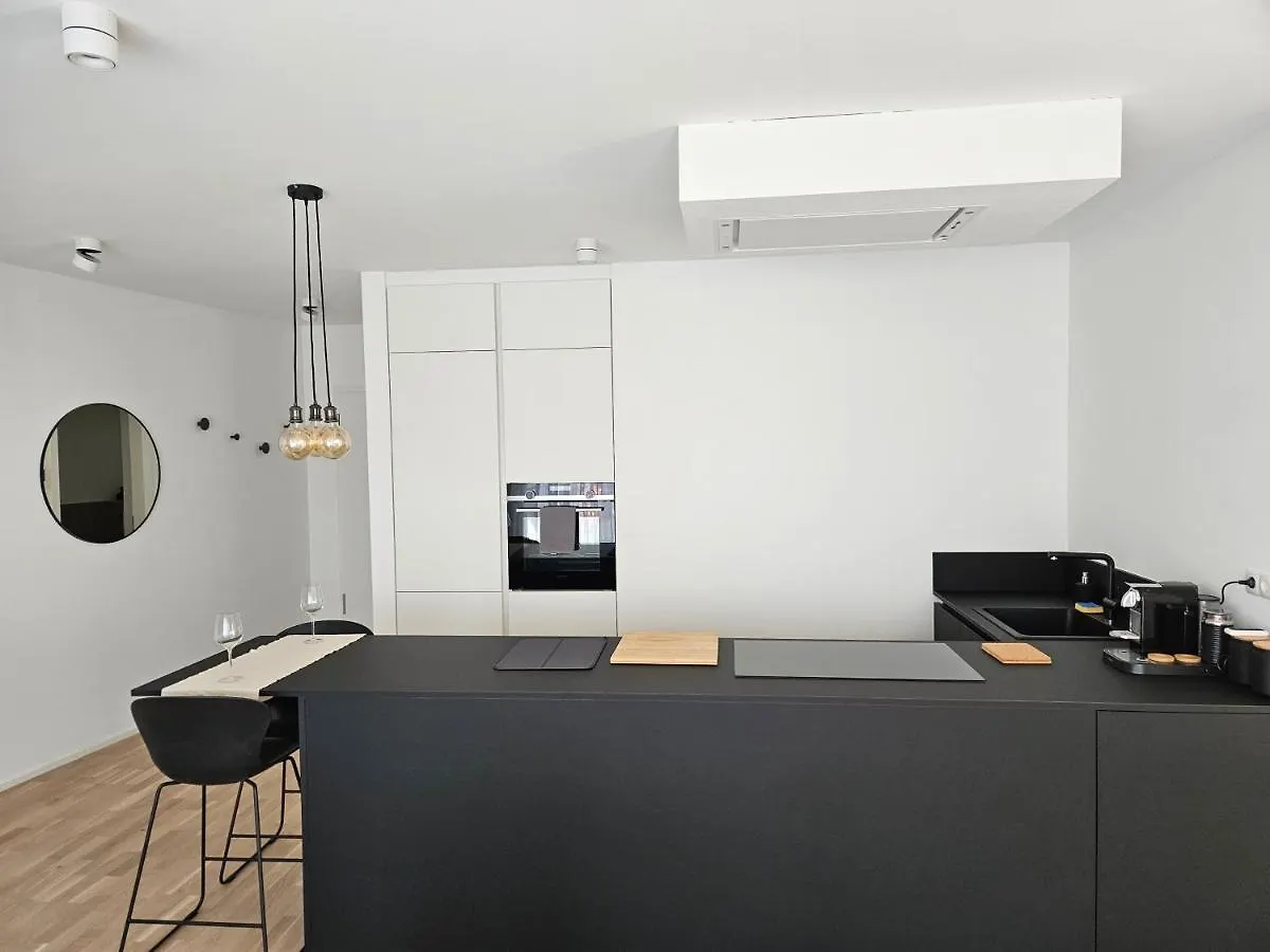Апартаменты New Spacious Two Bedroom Center With Parking, Near Public Transport Люксембург